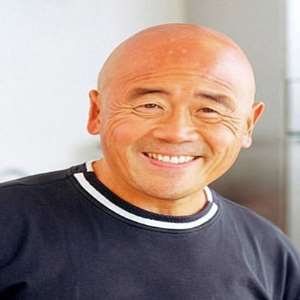 Ken Hom